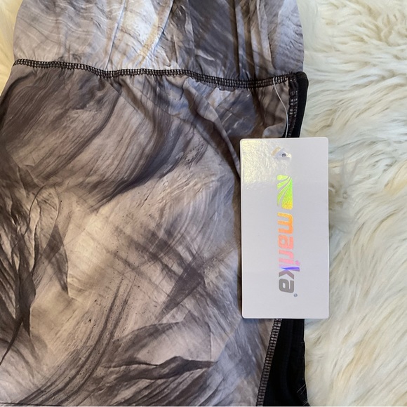 Marika Express Shorts - NWT - Size XL - Black Dusk Texture - Picture 5 of 10